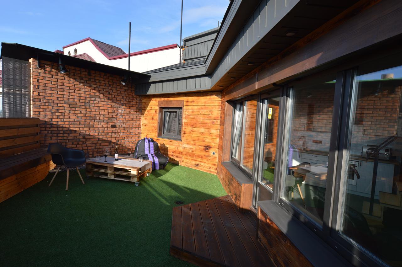 Air Loft Apartment Kijev Kültér fotó